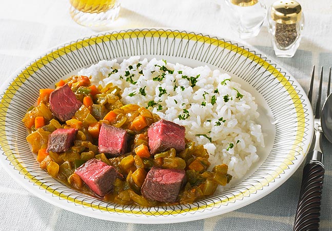 牛肉のコロコロドライカレー