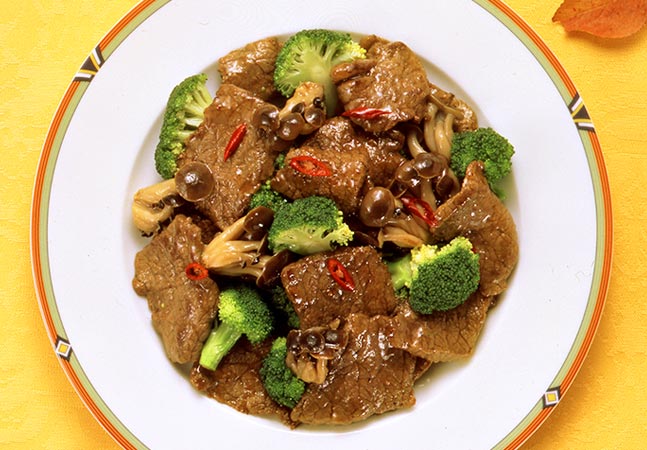 牛肉とブロッコリー炒め