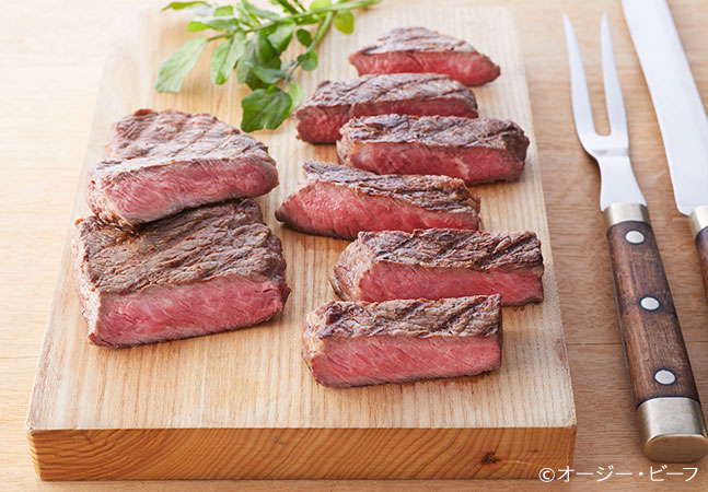 シェアして楽しい、牛肉の厚切りステーキ