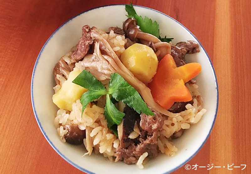 牛肉とキノコの炊き込みご飯